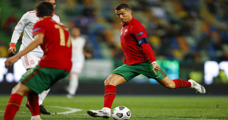 诺维奇vs斯旺西直播_诺维奇vs斯旺西直播高清直播_在线观看诺维奇vs斯旺西直播比赛-24直播